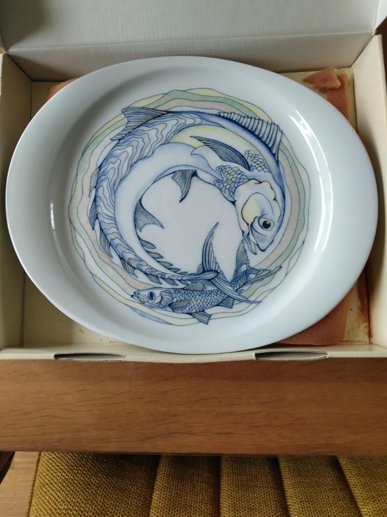 Decoratief borden vissenmotief in doos Escher, Ophalen, Keramiek, Zo goed als nieuw, Bord(en)