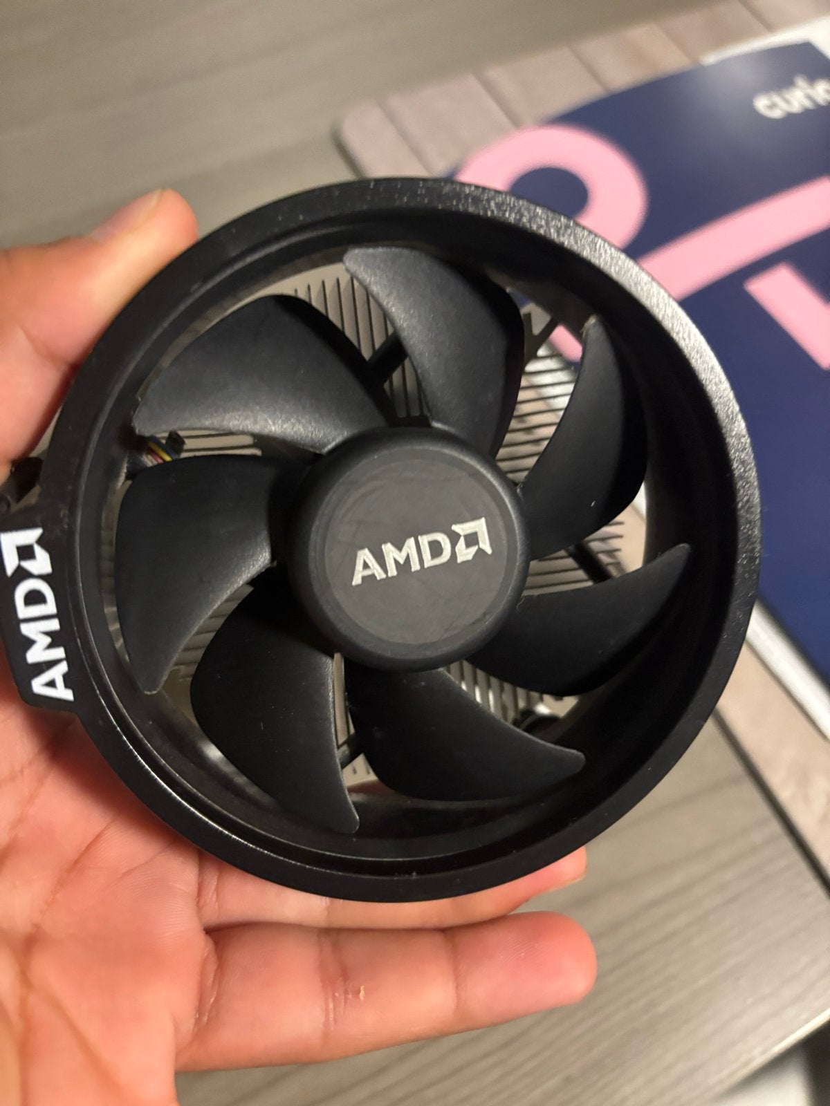 AMD Ryzen 5 4500 CPU met fan cooler en koelpasta, Ophalen, Gebruikt, 6-core, 3 tot 4 Ghz