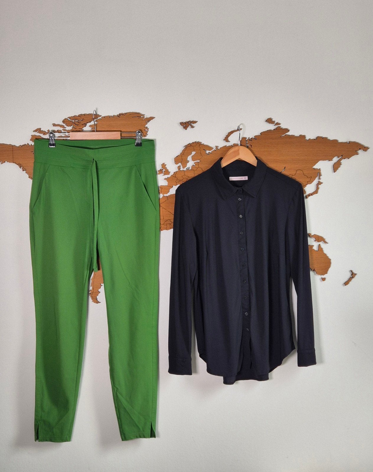 Studio Anneloes set: Groene broek (L) en Zwarte blouse (XL), Studio Anneloes, Maat 42/44 (L), Ophalen of Verzenden, Gedragen