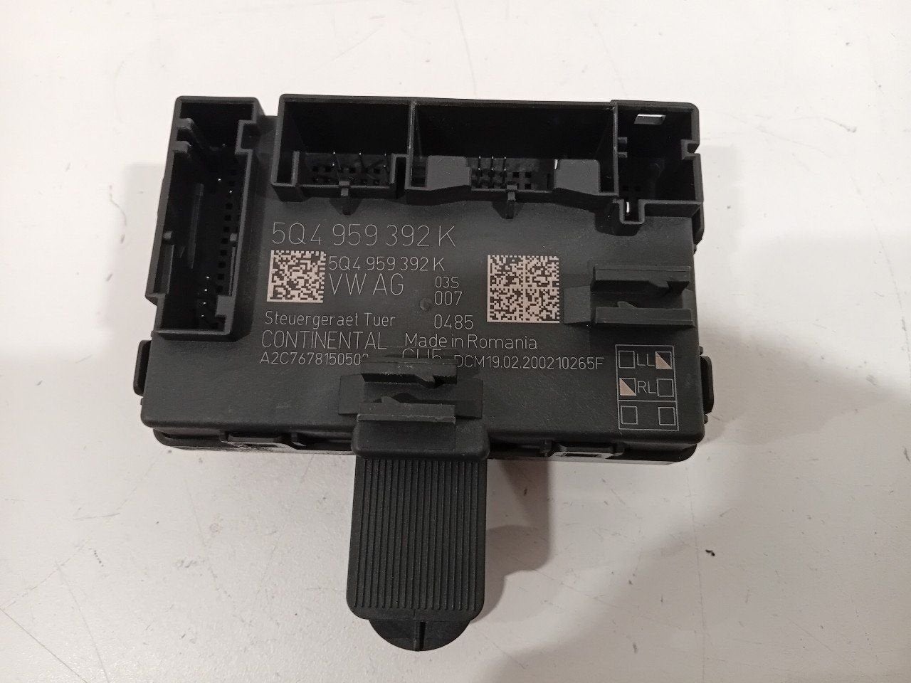 Computer centrale vergrendeling Audi A1, Onderdelen@venauto.nl, Van der Ven Autorecycling B.V., Gebruikt, Ettenseweg 76, 4706 PB Roosendaal, The Netherlands