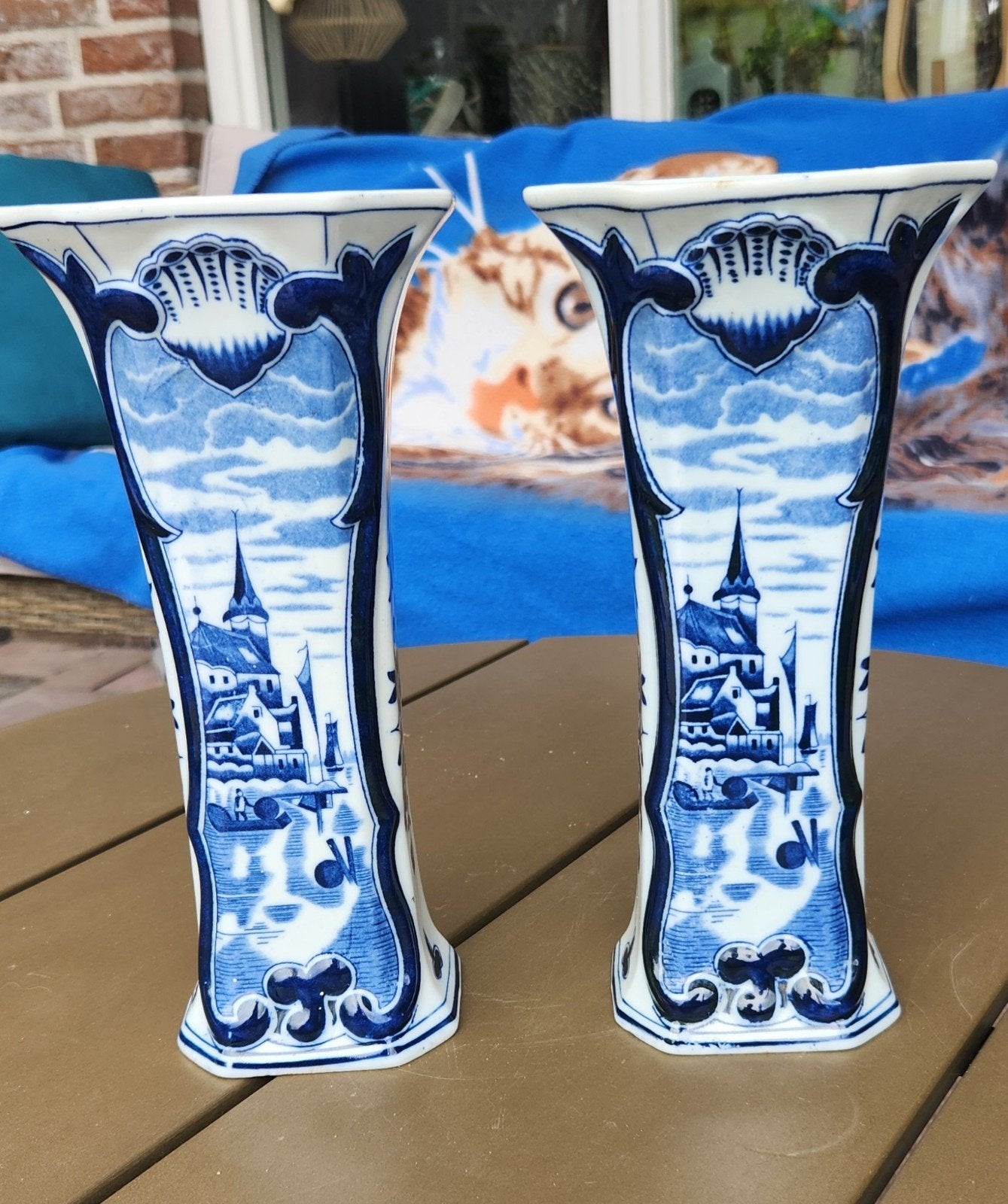 Set van 2 Delfts Blauwe Vazen - Handgeschilderd, Antiek en Kunst, Ophalen of Verzenden
