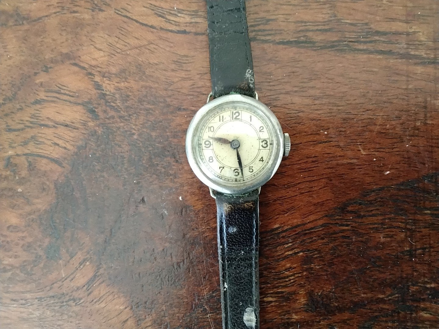 Vintage Polshorloge uit 1945, Overige merken, Overige materialen, Met bandje, Polshorloge
