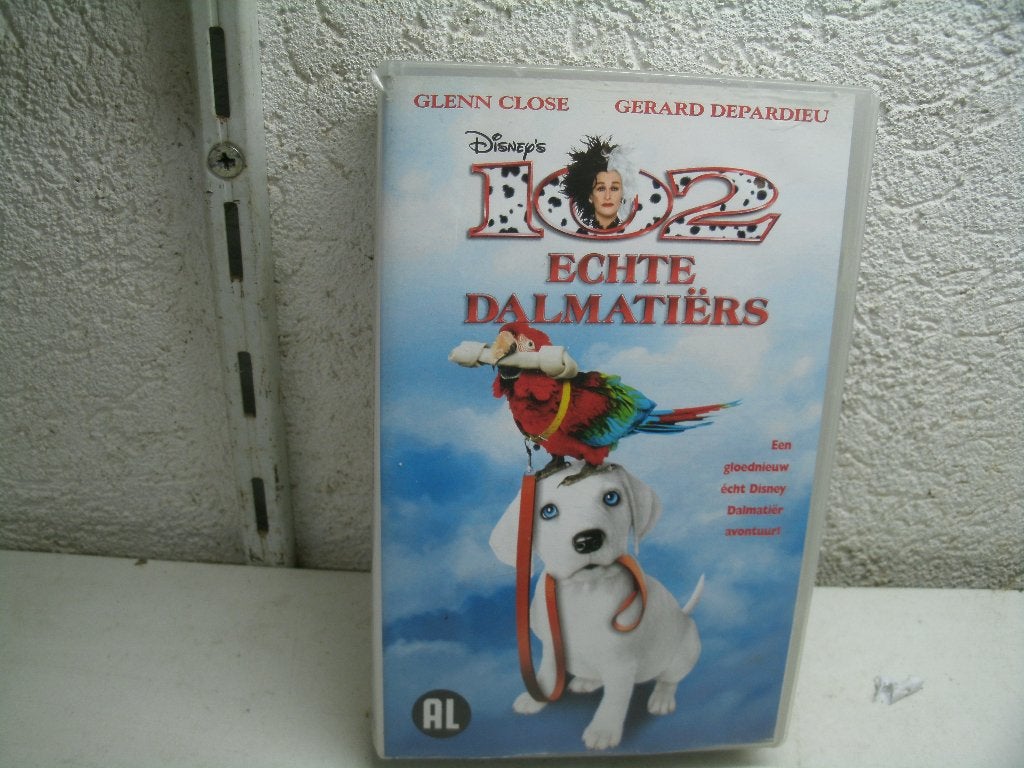 vhs 165a 102 echte dalmatiers, Alle leeftijden, Ophalen of Verzenden, Zo goed als nieuw