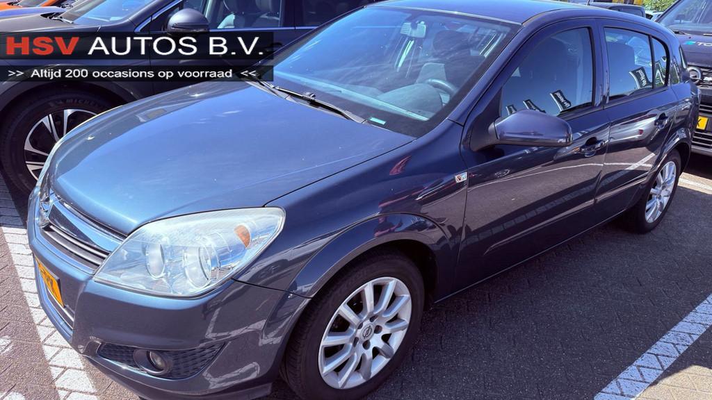 Opel Astra 1.6 Temptation airco LM 4-deurs, Voorwielaandrijving, 15 km/l, Gebruikt, 4 cilinders