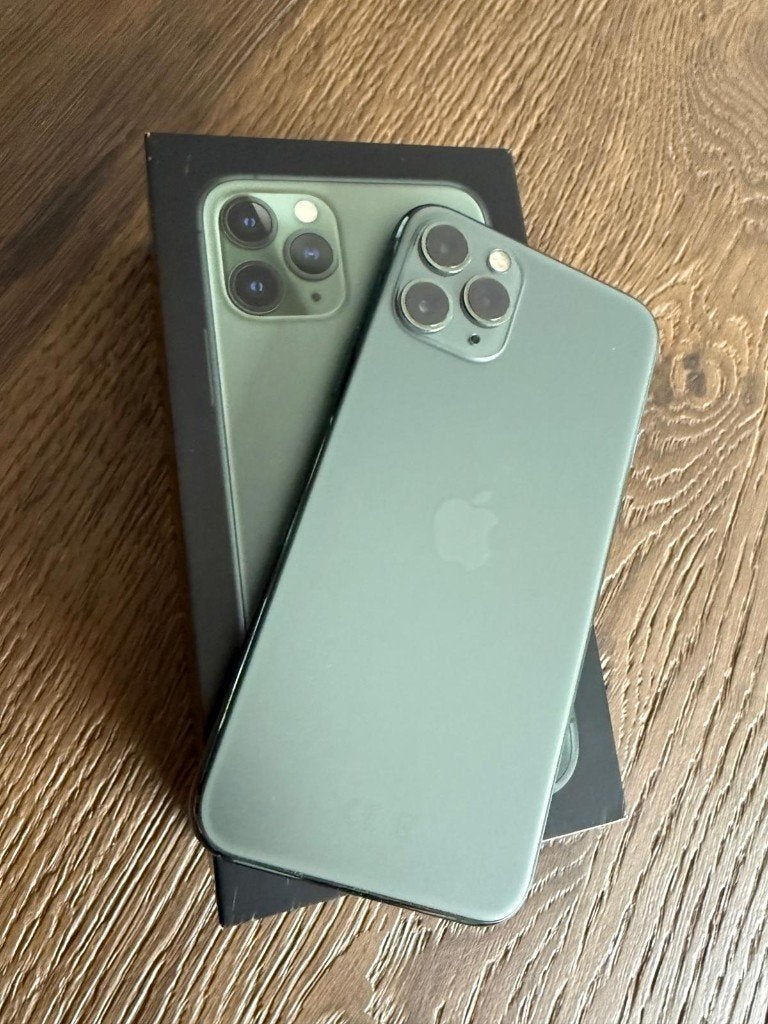 Iphone 11 Pro 64GB Midnight Green, Telecommunicatie, Mobiele telefoons | Apple iPhone, Gebruikt, Ophalen of Verzenden, Zonder simlock