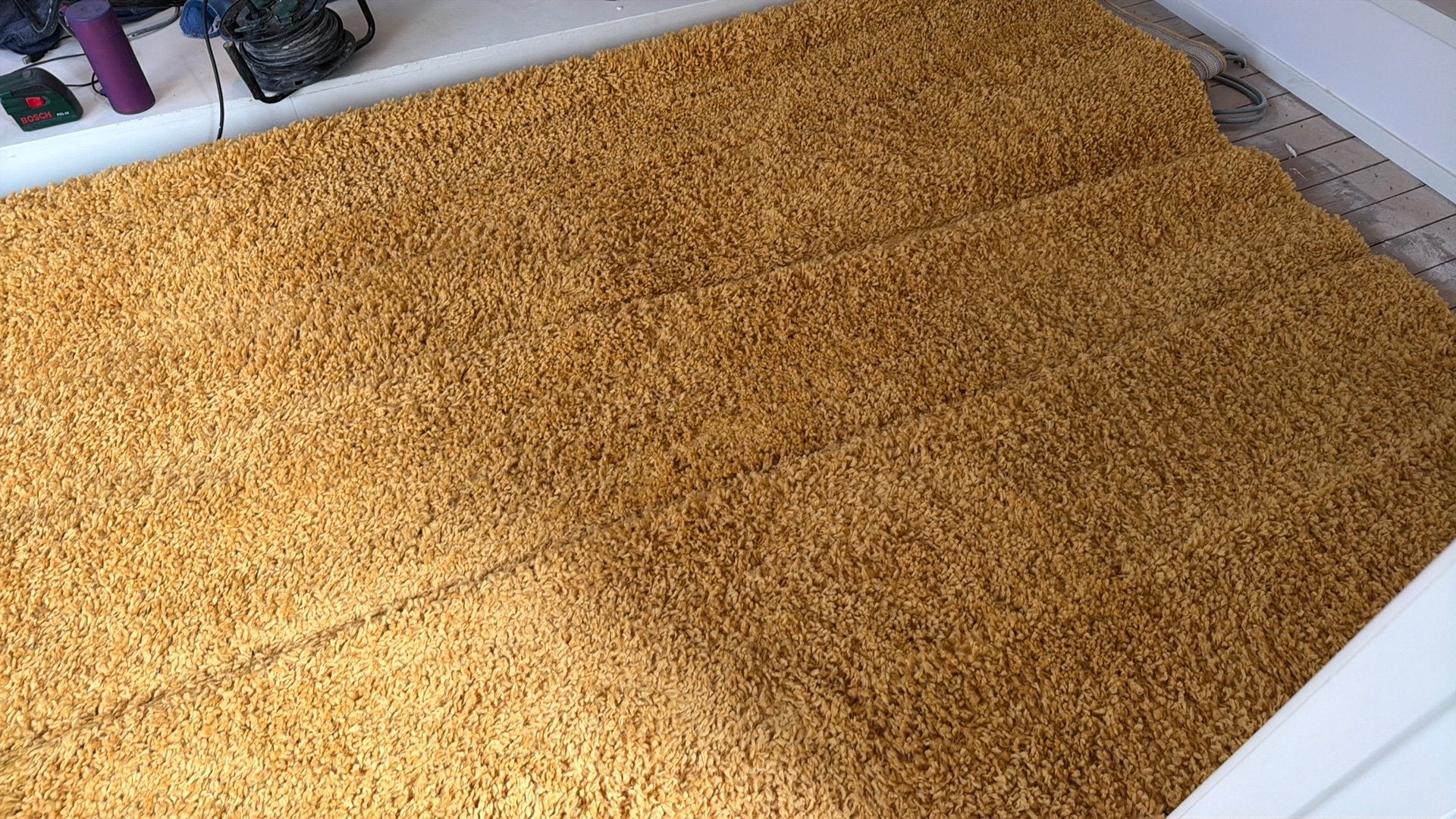 Kleed hoogpolig 300x400 mosterd geel, Huis en Inrichting, Ophalen, Geel, 200 cm of meer, Zo goed als nieuw