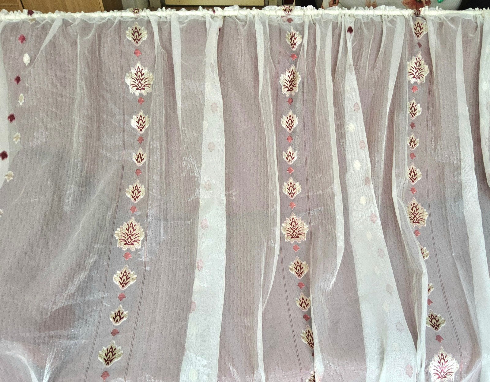 2 Mooie vitrage voor raam + deur, Vitrage, Ophalen of Verzenden, Zo goed als nieuw, Rood