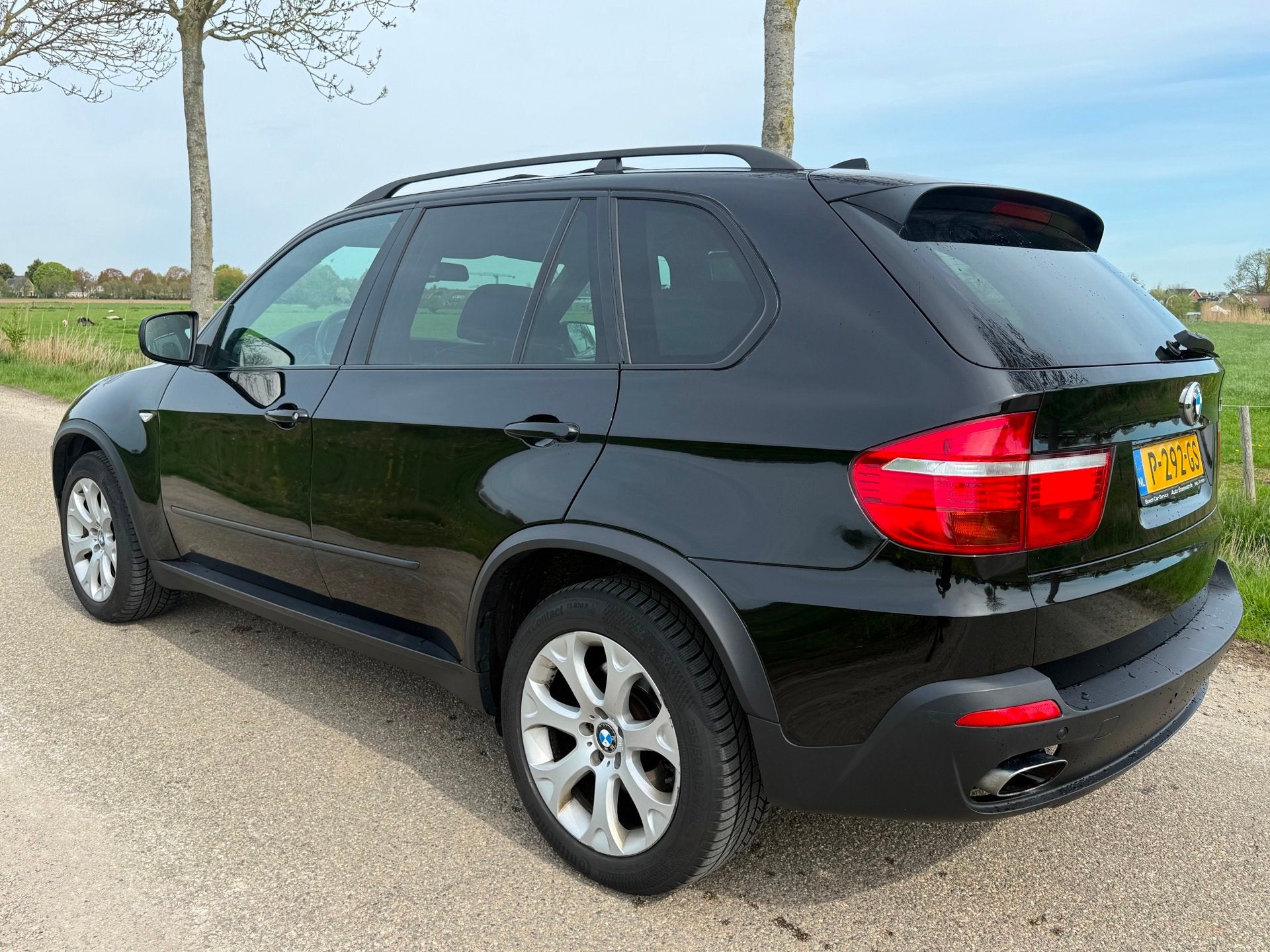 BMW X5 BMW X5- XDrive 4.8 HighExecutive PanoDak/KeylesdGo/ A, Auto's, BMW, Gebruikt, 138 €/maand, Zwart, Leder