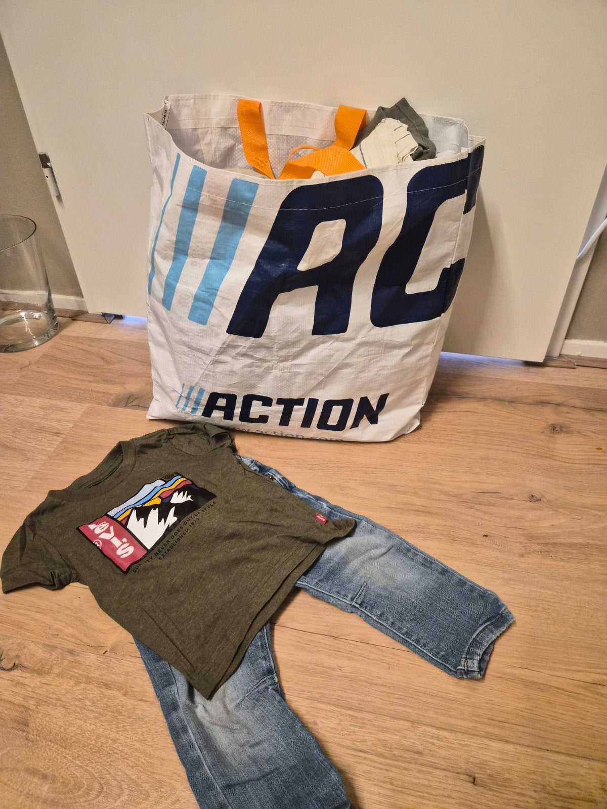 Grote tas jongens kleding maat 86 (Zara, Levis, C&A), Kinderen en Baby's, Babykleding | Maat 86, Zara, Levis, C&A, Ophalen of Verzenden