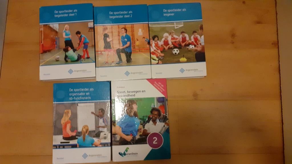 Cios schoolboeken:Sportleider & Sport, Bewegen en Gezondhei, Gelezen, Overige vakken, Ophalen of Verzenden, Angerenstein