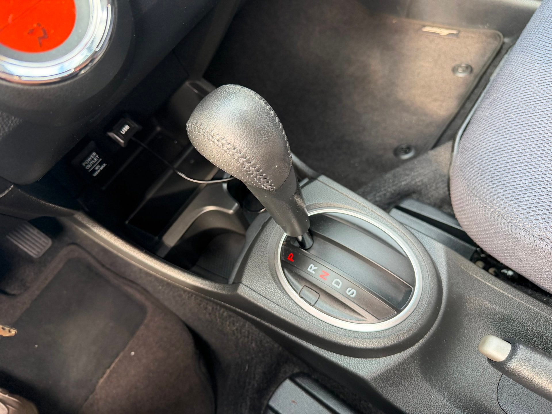 Honda Jazz 1.4 Comfort Plus AUTOMAAT|Clima|Cruise|New APK, Auto's, Stof, Gebruikt, 4 cilinders, 1051 kg