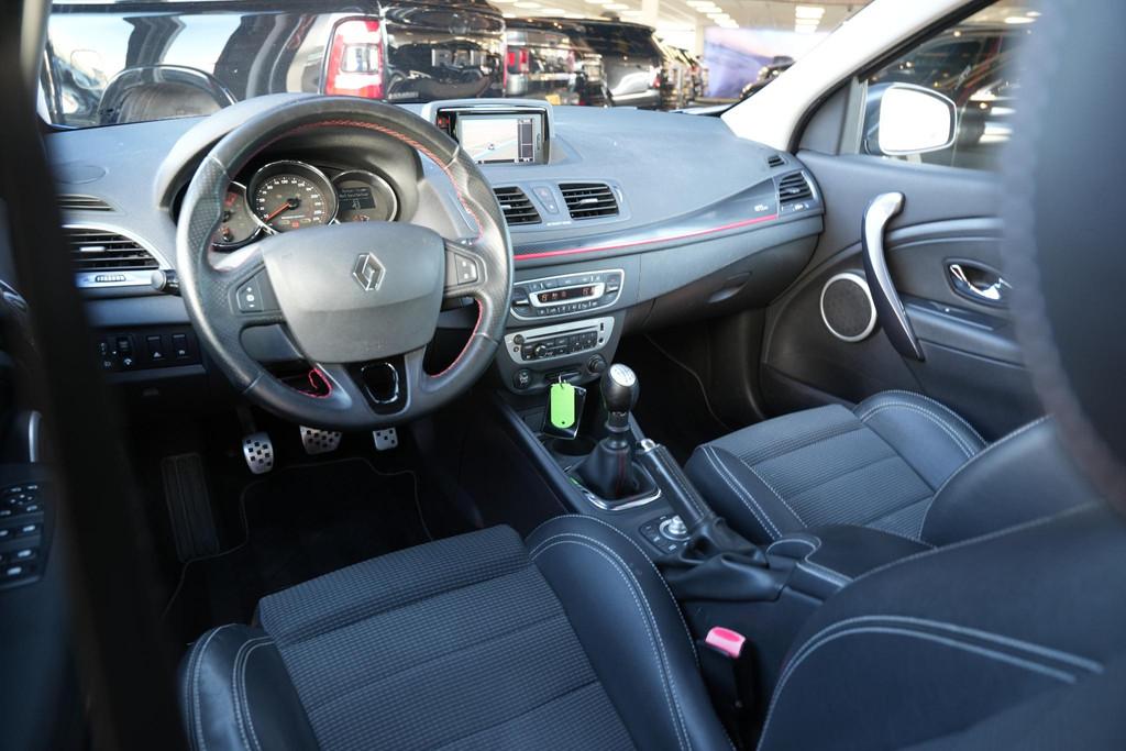 Renault Mégane Estate 1.2 TCe GT-Line Navigatie Cruise Clim, Auto's, Voorwielaandrijving, Euro 5, Gebruikt, 4 cilinders