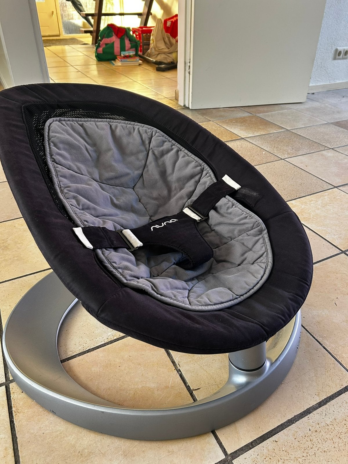 Nuna leaf baby wipper, Kinderen en Baby's, Wipstoeltjes, Gebruikt, Schommelstoel, Verstelbaar, Ophalen