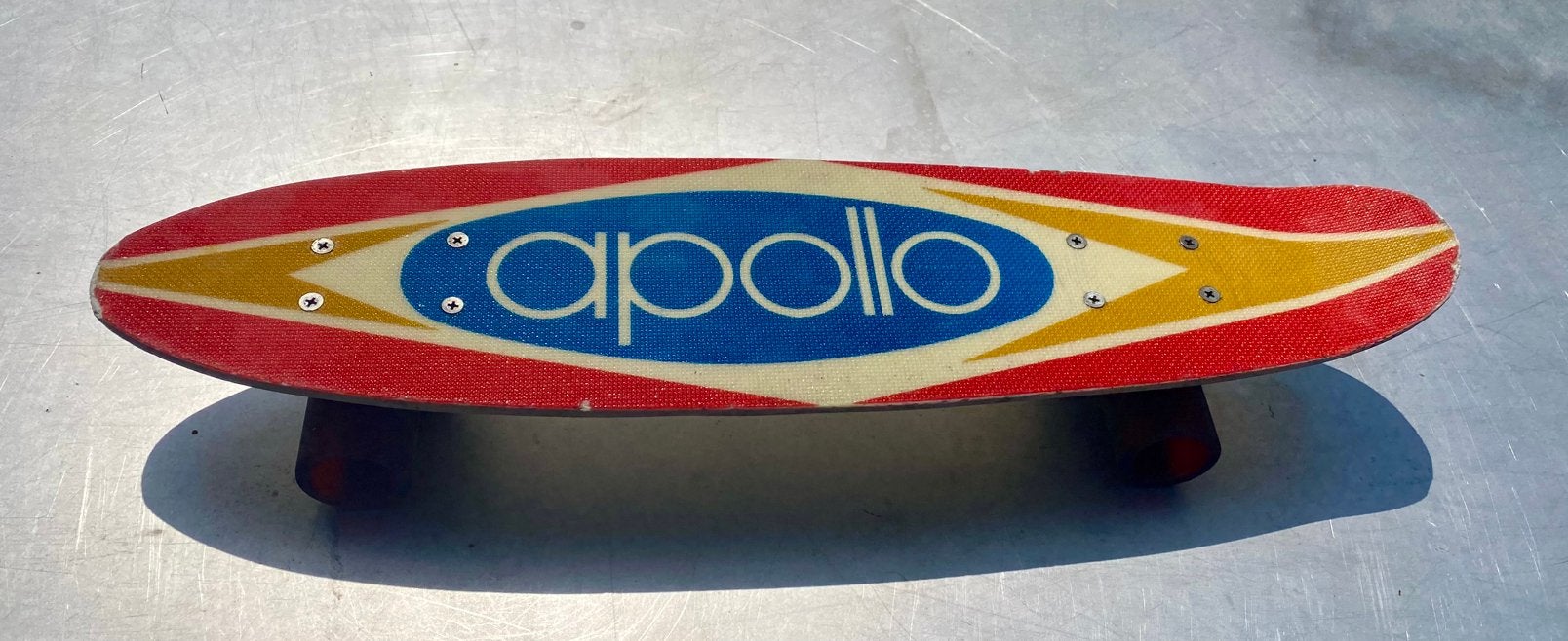Vintage 70’s Apollo fiberglass skateboard, Sport en Fitness, Skateboarden, Ophalen of Verzenden, Gebruikt, Skateboard