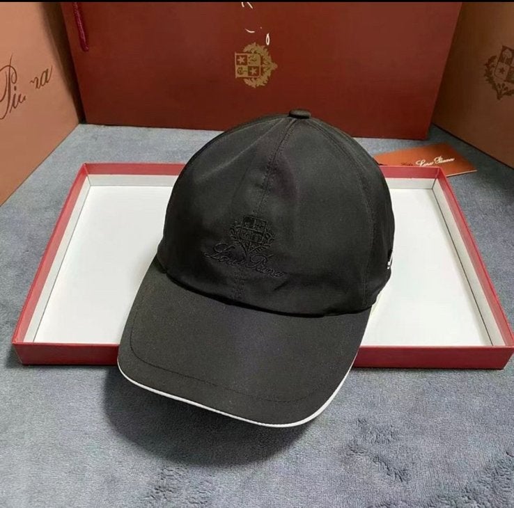 Loro piana pet, Kleding | Heren, Ophalen of Verzenden, Zo goed als nieuw