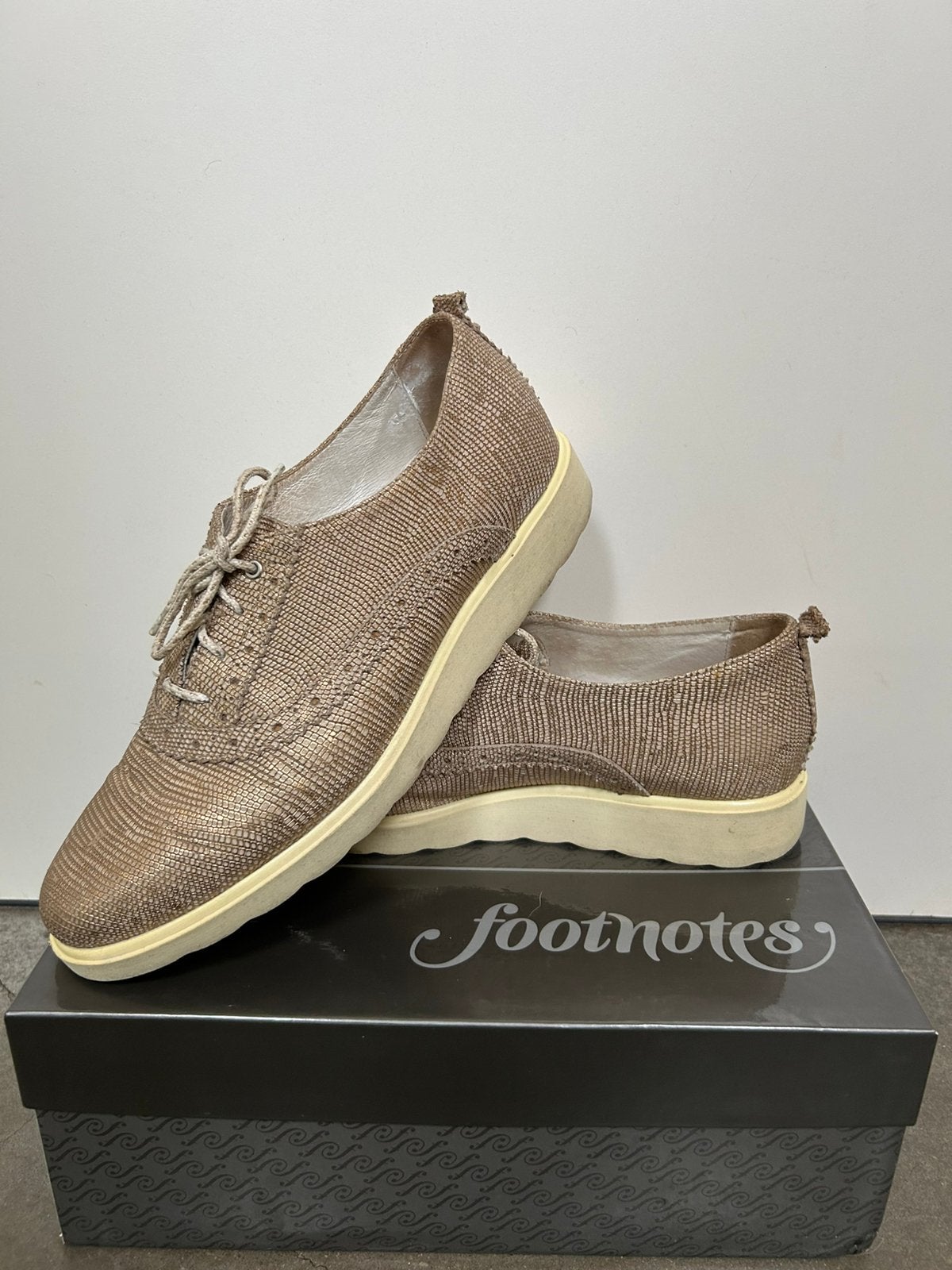 Footnotes Julia (G) Snake Metallic Beige Maat 40, Kleding | Dames, Schoenen, Beige, Ophalen of Verzenden, Sneakers of Gympen, Zo goed als nieuw