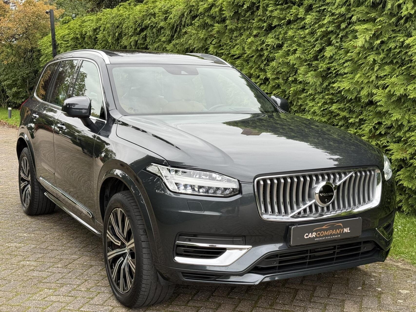 Volvo XC90 2.0 T8 Inscription Exclusive AWD| Full Options, Gebruikt, Euro 6, 4 cilinders, 7 stoelen