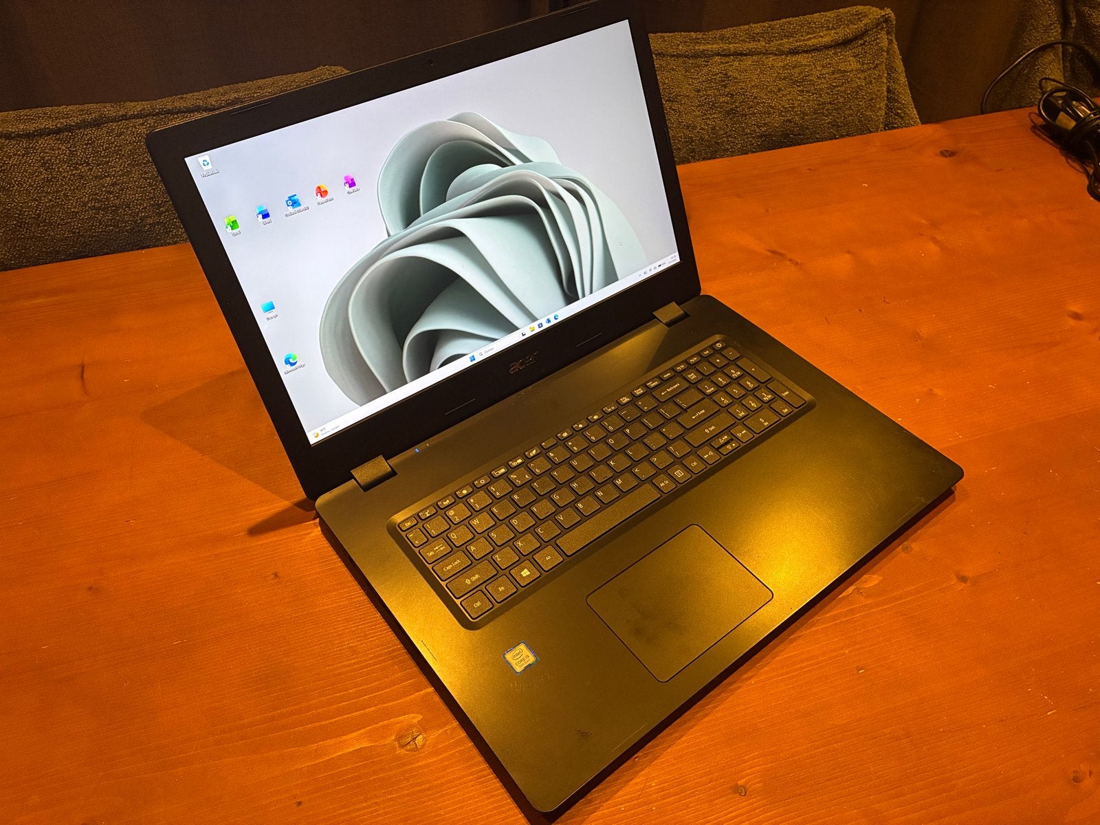 Acer Aspire A317-51, 17 inch, i5, 12GB RAM, 240GB SSD, Computers en Software, Windows Laptops, 8 GB, Ophalen of Verzenden, Zo goed als nieuw
