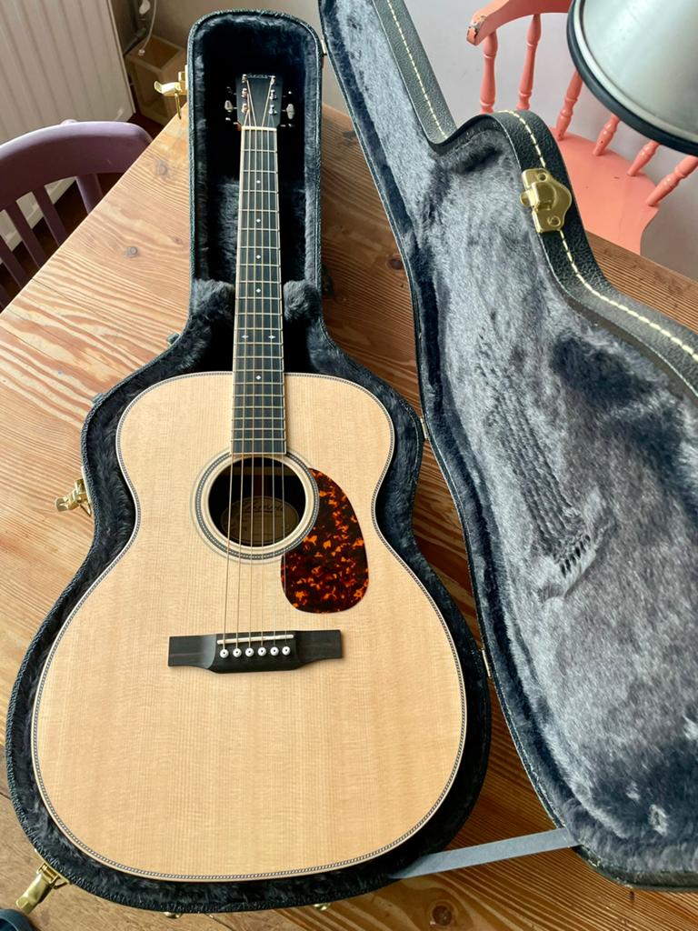 Larrivée OM-40R MINT conditie, Muziek en Instrumenten, Snaarinstrumenten | Gitaren | Akoestisch, Ophalen of Verzenden, Zo goed als nieuw