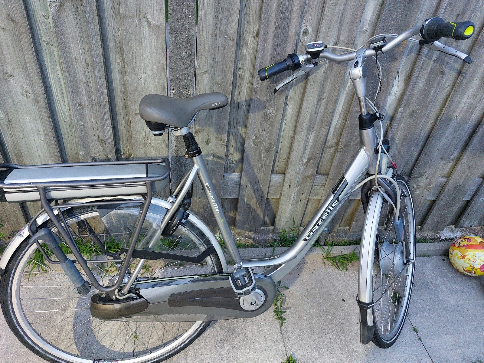 Nette Gazelle Orange Light uitvoering C7 elektrische fiets, Ophalen, Zo goed als nieuw, 50 km per accu of meer, 55 tot 59 cm