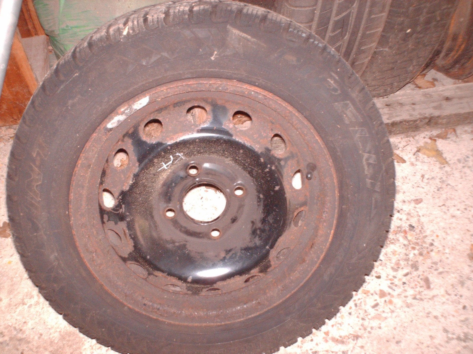Reservewiel met band, Auto diversen, Auto-accessoires, Ophalen of Verzenden, Gebruikt