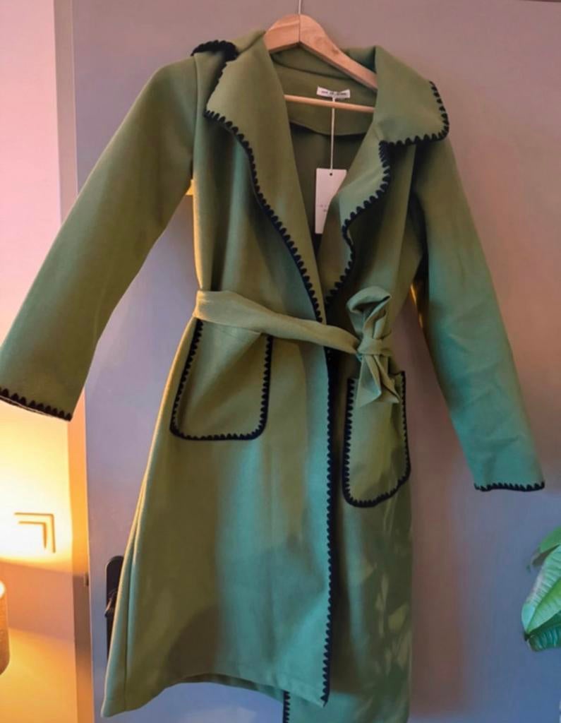 New collection jas / tussenjas / vest one size groen, Ophalen of Verzenden, Nieuw, Maat 42/44 (L), Groen
