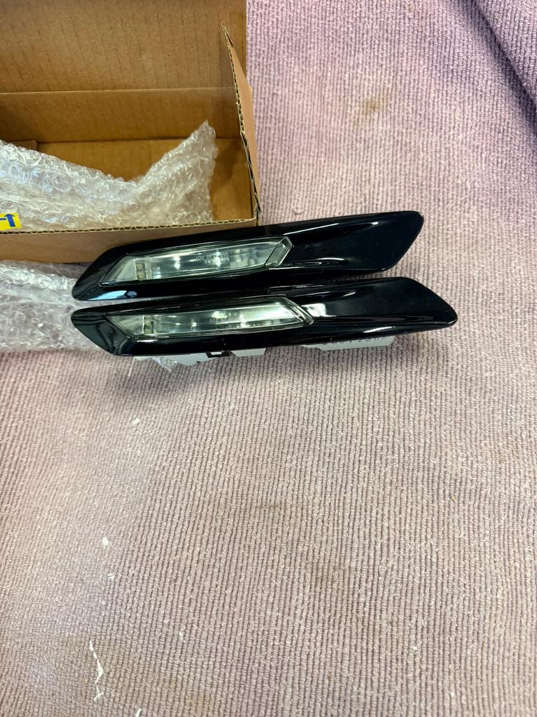 Bmw f10 f11 led zij knipperlichten lak zwart, Ophalen of Verzenden, Nieuw, BMW