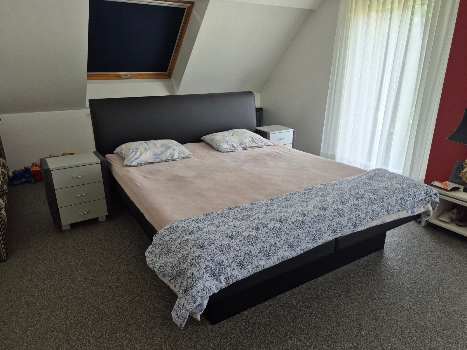 Waterbed 220x180cm met dubbele verwarming + 2 nachtkastjes, Huis en Inrichting, Slaapkamer | Waterbedden, Duo-systeem, Tweepersoons