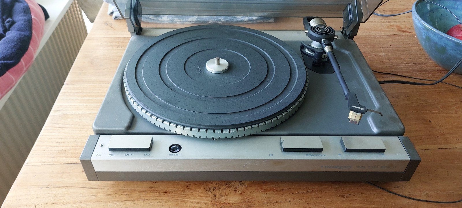 thorens td 115mk2 Met denon MC cartridge, Overige merken, Ophalen of Verzenden, Platenspeler, Gebruikt