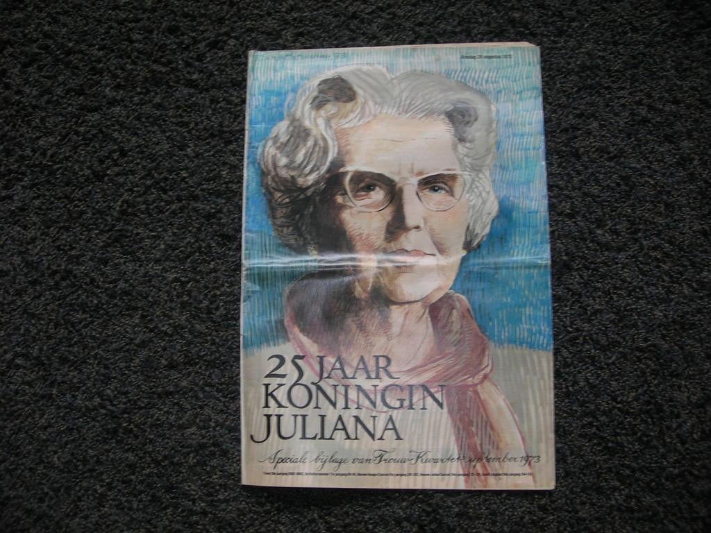 Juliana 25 jaar koningin 1973, Ophalen of Verzenden, Tijdschrift of Boek