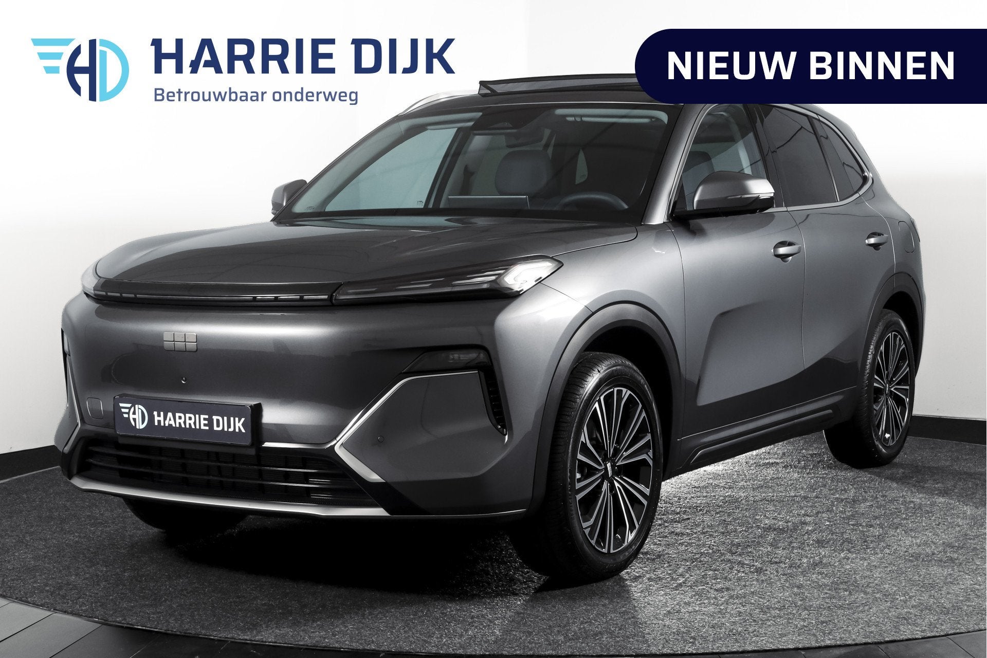 GEELY Starray EM-i 1.5 Max+ PHEV | 136km Elektrisch | S/K-Pa, Auto's, 12 maanden, Gebruikt, 4 cilinders, 1790 kg