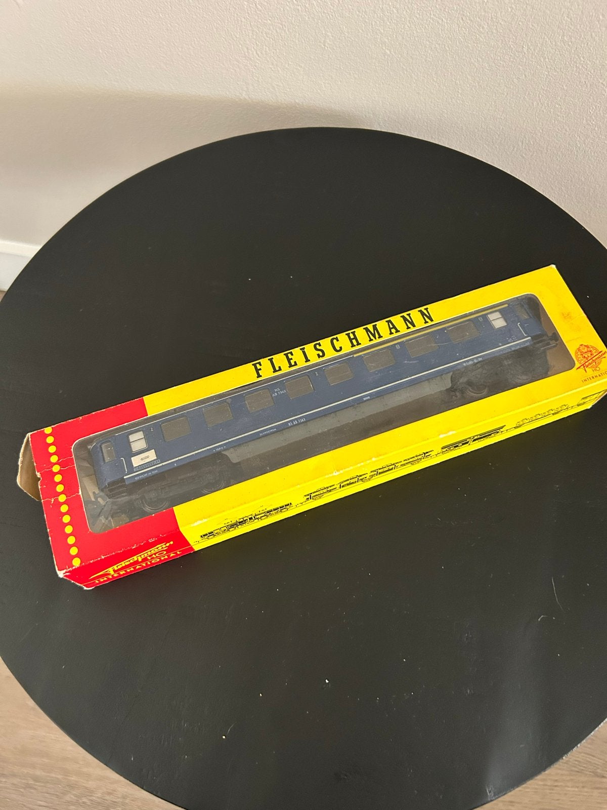 Fleischmann HO Internationale Wagon - Blauw, Gebruikt, Gelijkstroom, Fleischmann, Wagon