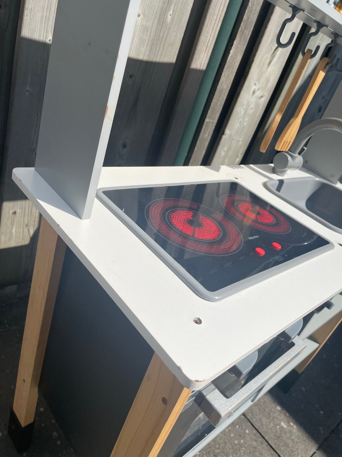 Miele Speelkeuken met Oven, Kookplaat en Magnetron, Ophalen, Gebruikt, Hout, Speelkeuken