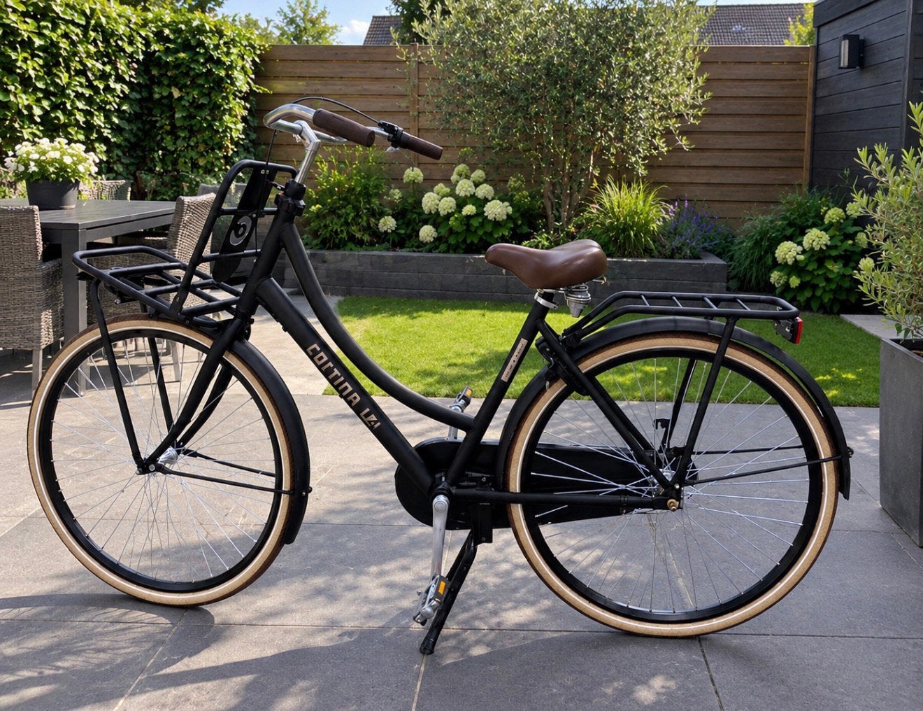 Cortina U4 Dames - Zo goed als nieuw