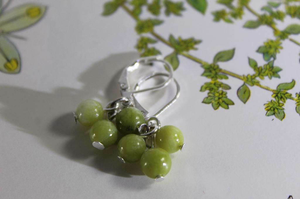 Jade oorbellen - Edelsteen sieraden - Groene steen, Hangers, Nieuw, Ophalen of Verzenden, Met edelsteen