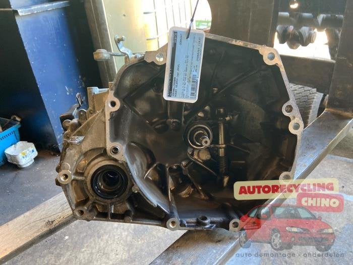 Versnellingsbak van een Suzuki Celerio, Ophalen, Gebruikt, -, -