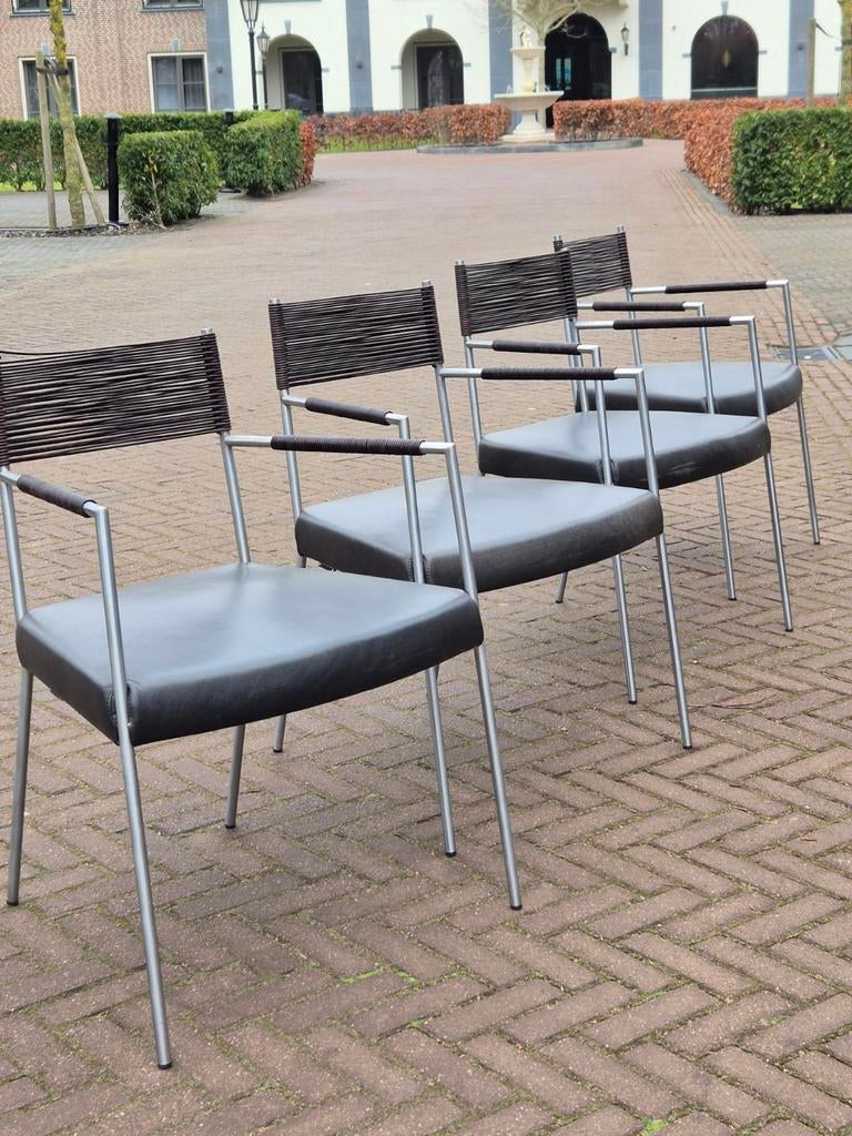 Gerard vd berg Tiba design eetkamerstoelen leer vintage, Ophalen, Vintage retro montis label, Zo goed als nieuw, Vier