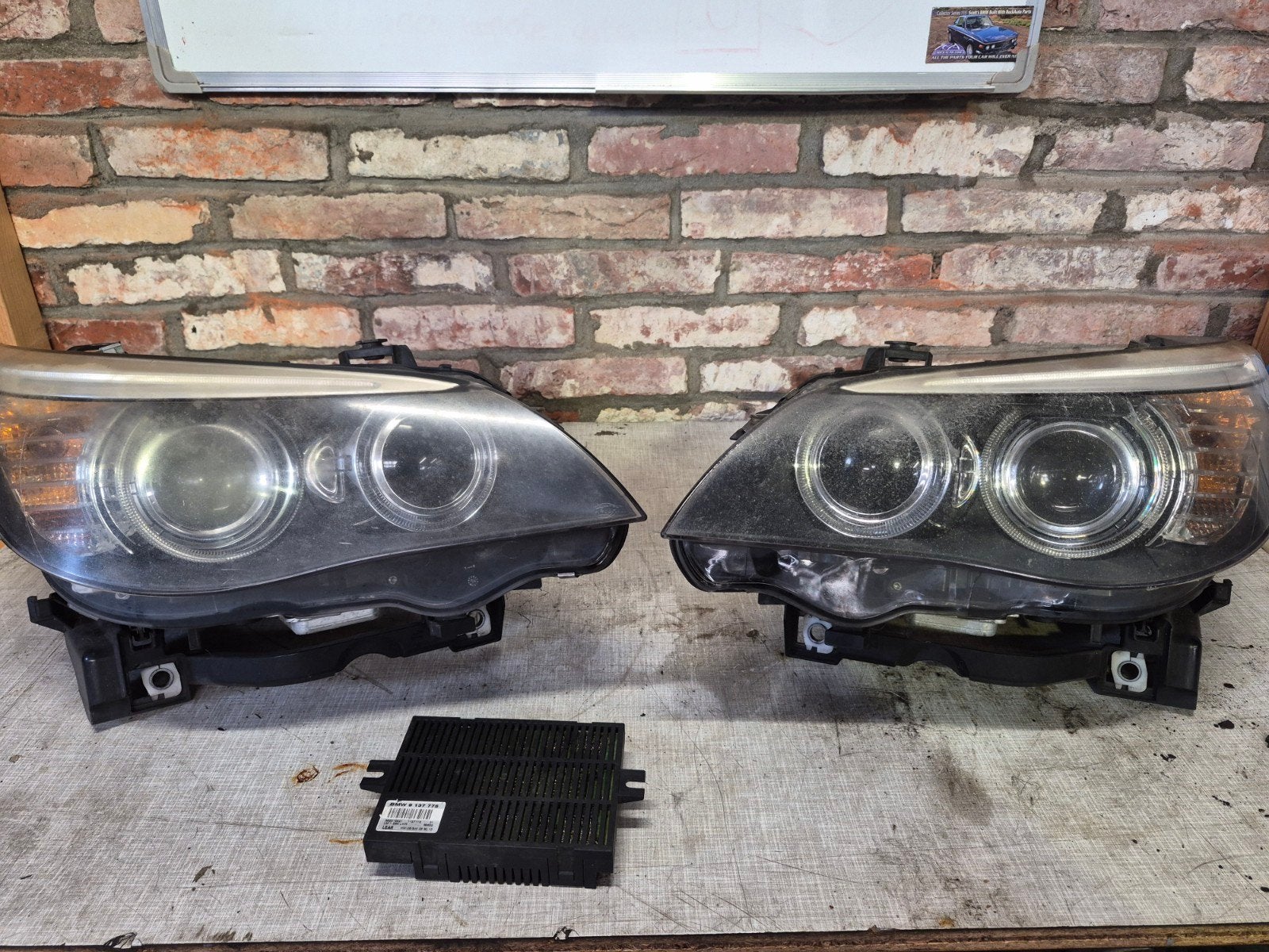 BMW E60 E61 LCI Xenon Koplampen (set), Auto-onderdelen, Hela, Ophalen of Verzenden, BMW, Robinloesbergparts@gmail.com