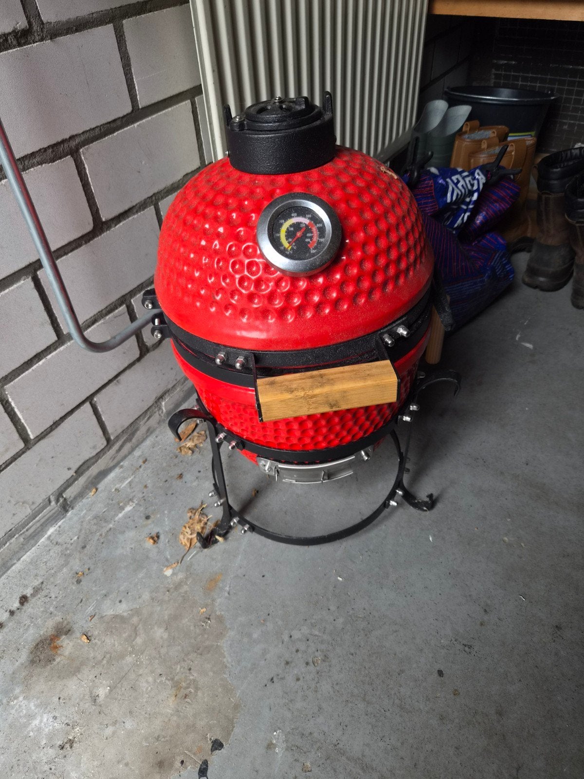 Patton Kamado BBQ - gebruikt, klein model T.E.A.B