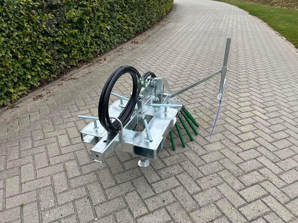 Onkruidborstel onkruidborstel machine, Ophalen of Verzenden, Zo goed als nieuw