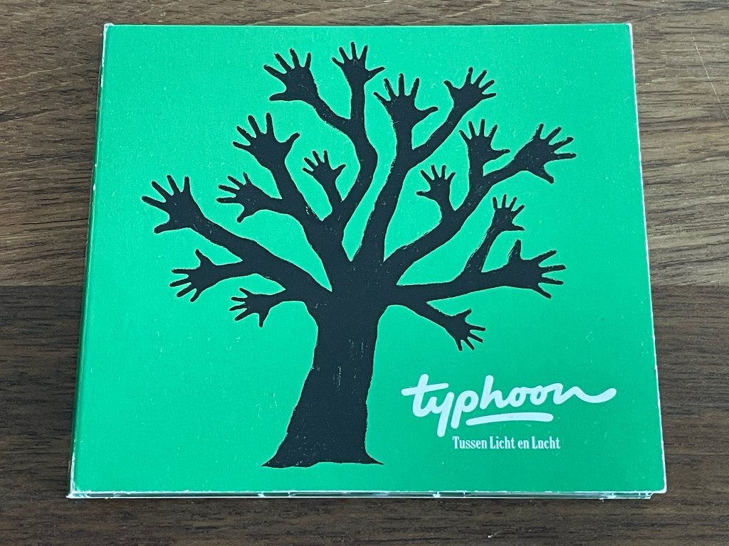 Cd Typhoon Tussen Licht En Lucht, Cd's en Dvd's, Cd's | Nederlandstalig, Gebruikt, Ophalen of Verzenden, Album, Digipak