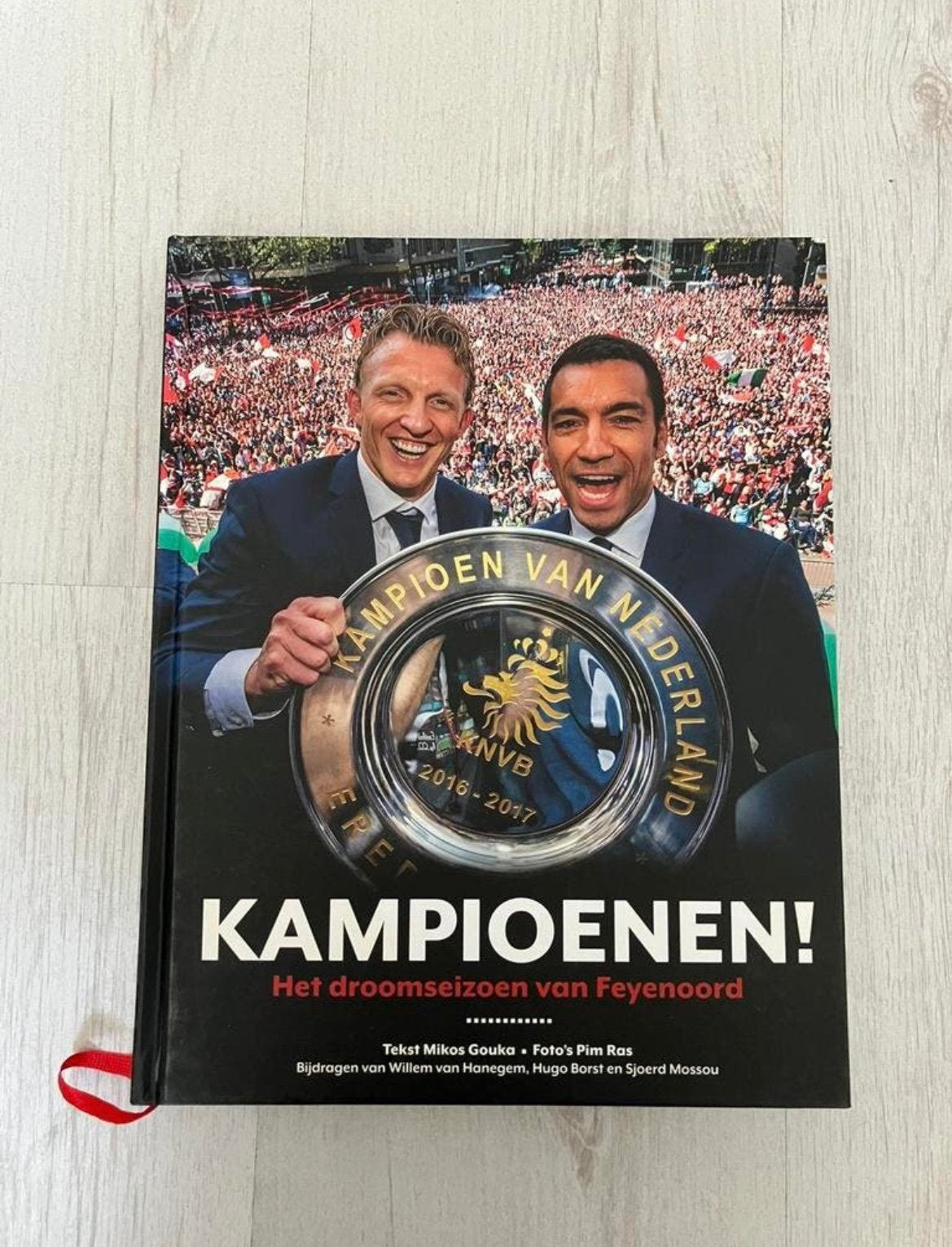 Feyenoord boek Kampioenen! 2016 - 2017, Verzenden, Zo goed als nieuw, Balsport
