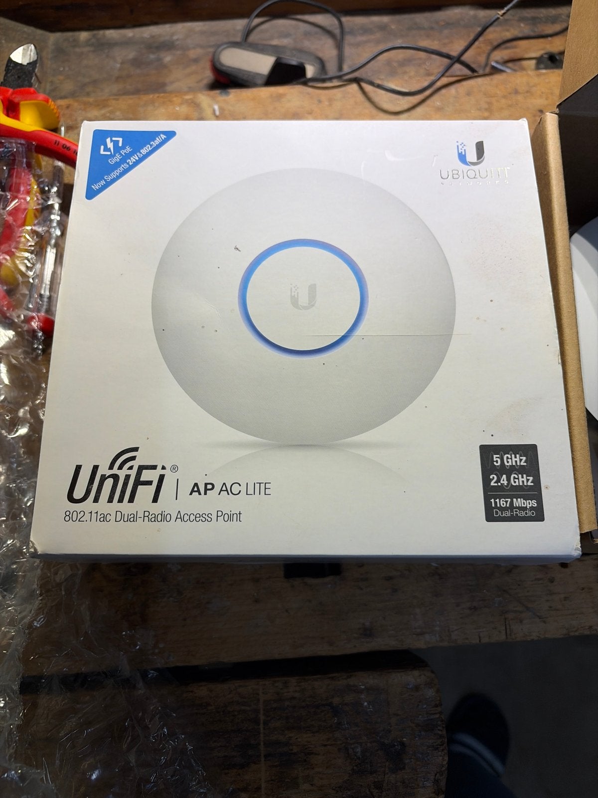 Ubiquiti UniFi AP AC Lite Access Point, Computers en Software, Accesspoints, Ophalen of Verzenden, Nieuw