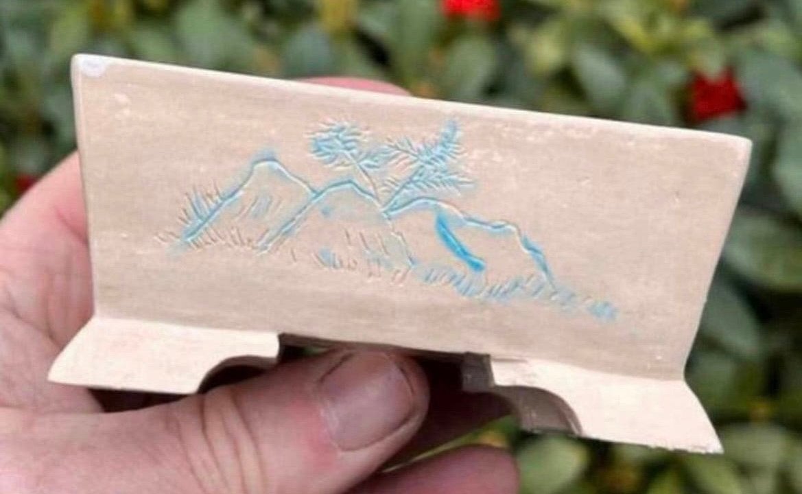 Bonsai schaal handgemaakt crème met landschap 10,2x5,8x4,7, Nieuw, Ophalen of Verzenden, Aardewerk, Rechthoekig