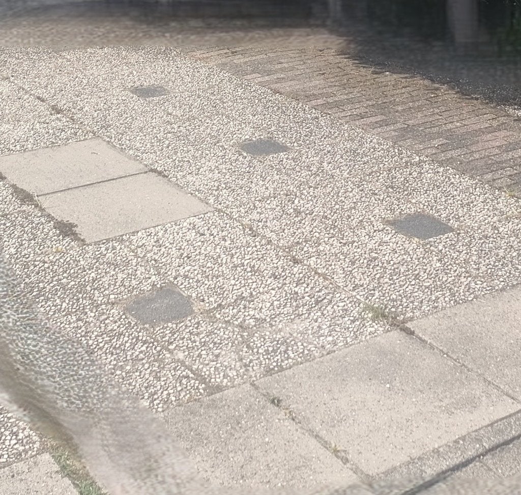 Grindtegels (40x60) + betontegels (50x50), Tuin en Terras, Tegels en Klinkers, Ophalen, Gebruikt, 10 m² of meer, Beton
