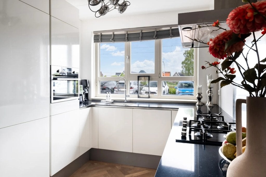 Complete U-keuken hoogglans wit | composiet | AEG/Siemens, Ophalen, Gebruikt, U-keuken, Wit
