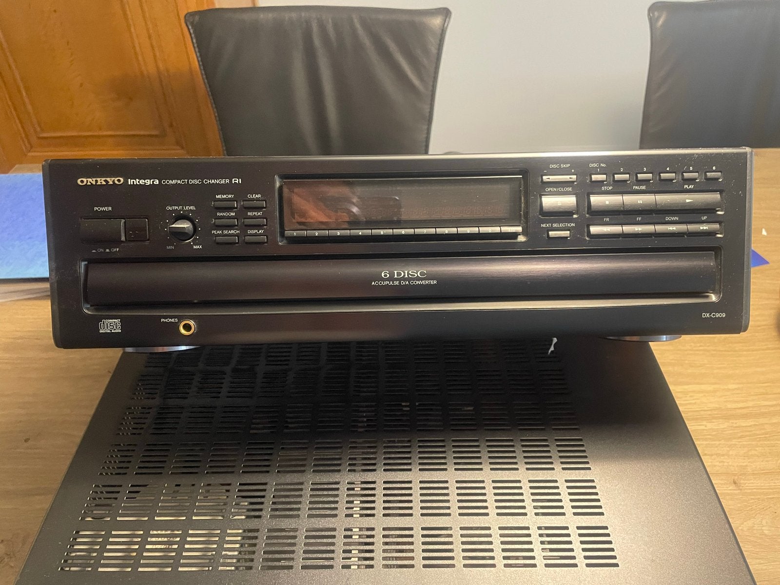 Onkyo Integra CD-wisselaar DX-C909 en Tuner TX-904, Ophalen, Gebruikt, Overige merken, Wisselaar
