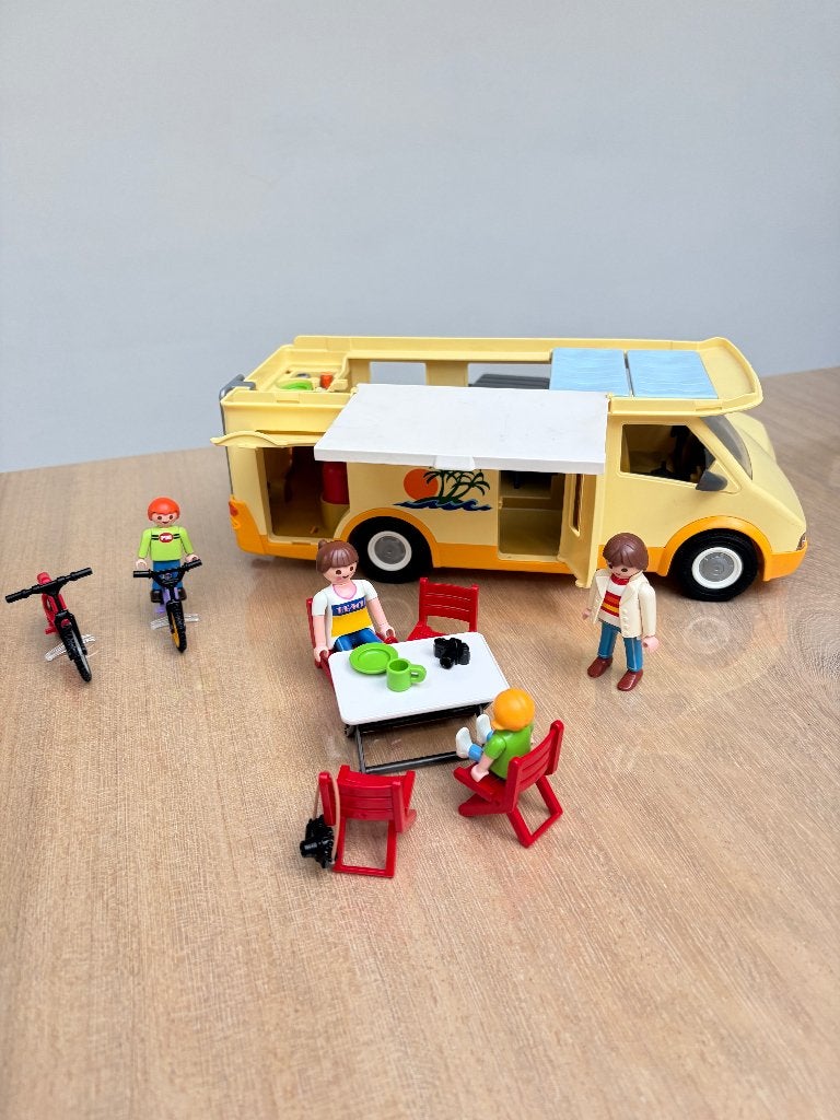 Foto 4 van PLAYMOBIL 3647 – Kampeerwagen
