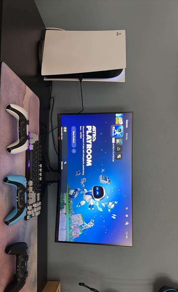 Ps5 met 3 controller, Spelcomputers en Games, Spelcomputers | Sony PlayStation 5, Ophalen, Zo goed als nieuw, Playstation 5 Digital