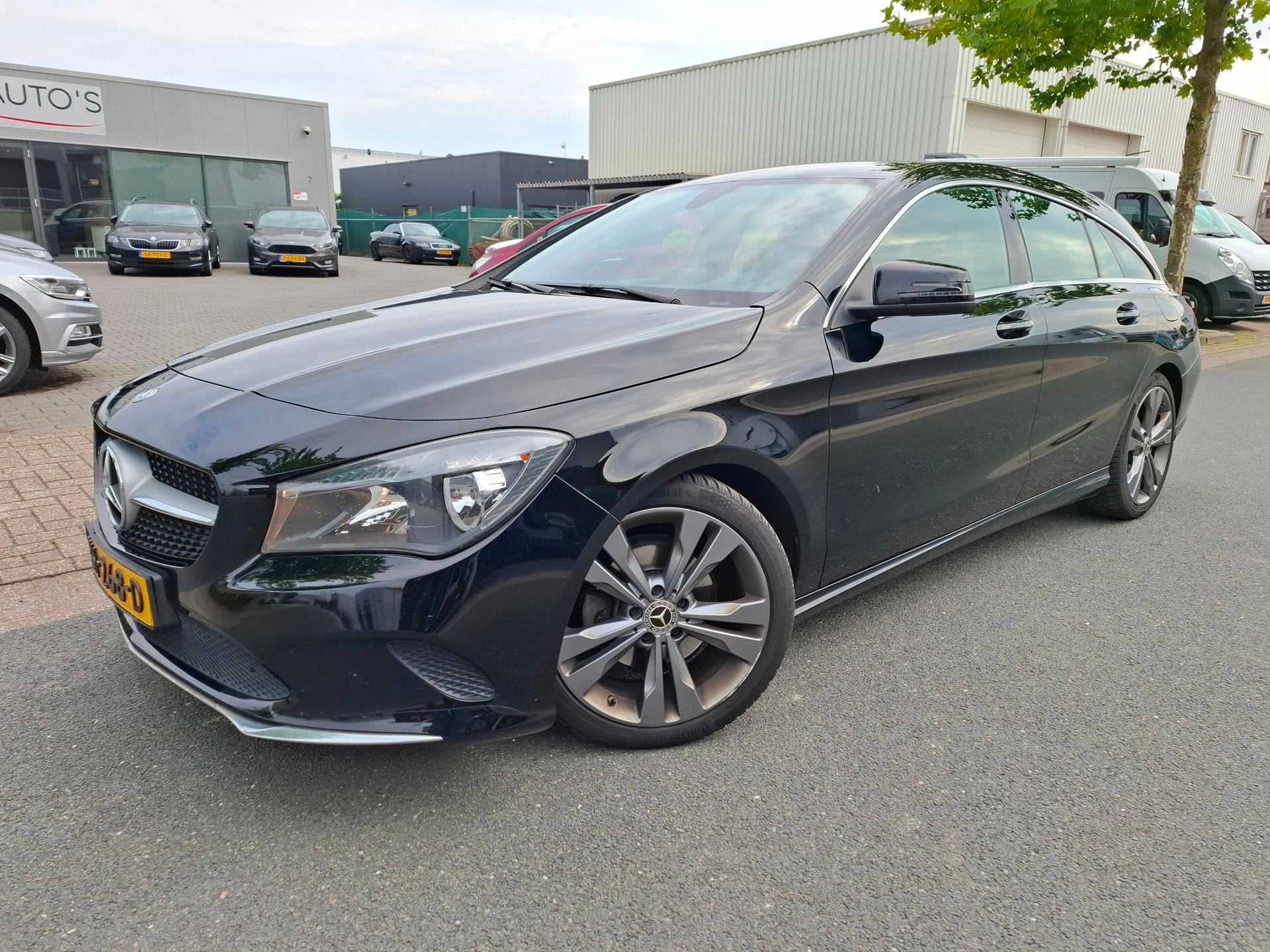 Mercedes-Benz CLA-klasse Shooting Brake 180 d Business Solut, Voorwielaandrijving, CLA, Gebruikt, 4 cilinders